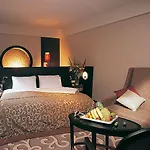 Cornelia Diamond Golf & אתר נופש 5*