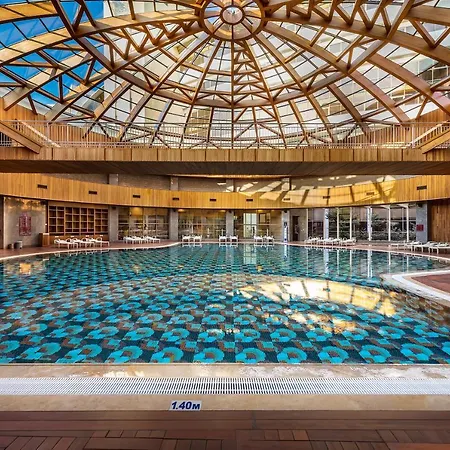 Üdülőközpont Cornelia Diamond Golf & 5*