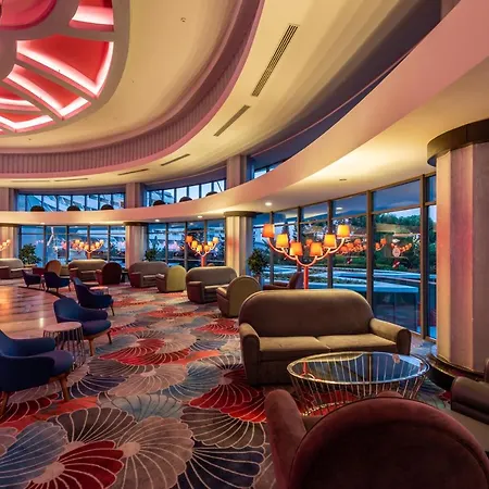 Cornelia Diamond Golf & Complex