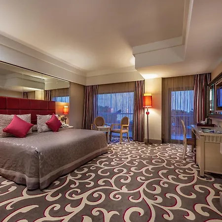 Θέρετρο Cornelia Diamond Golf &