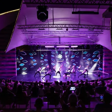 Üdülőközpont Cornelia Diamond Golf & 5*