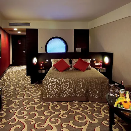 Üdülőközpont Cornelia Diamond Golf &