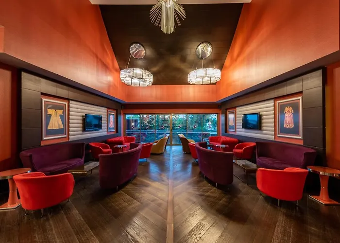 Cornelia Diamond Golf & 베렉