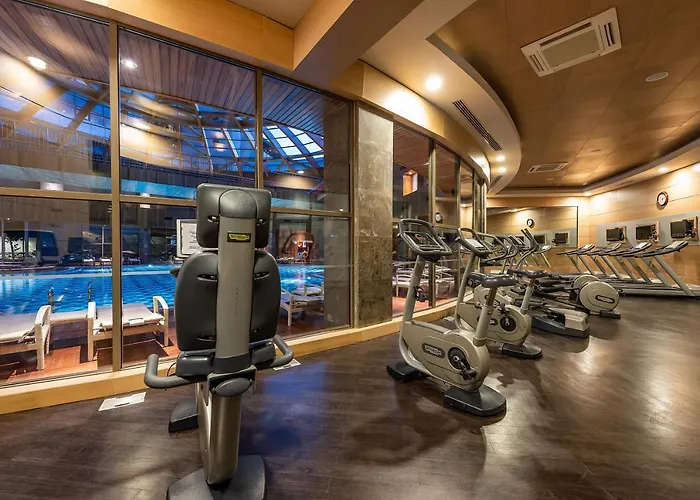 리조트 Cornelia Diamond Golf & 베렉