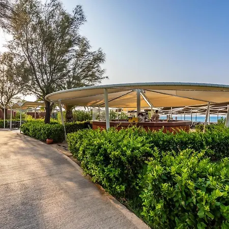 Θέρετρο Cornelia Diamond Golf &