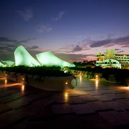 Cornelia Diamond Golf & Resort